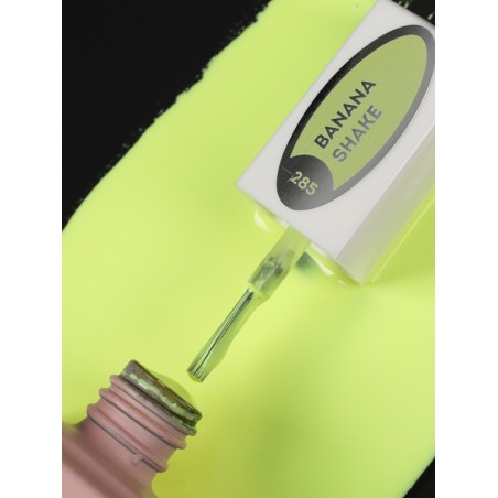 E.MiLac Banana Shake #285 – Vernis Gel Jaune Estival | E.Mi