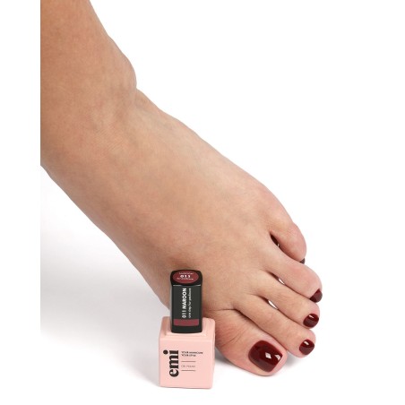 E.MiLac Pedicure Maroon #11 – Vernis Gel Marron 3-en-1